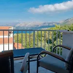 Villa Nick